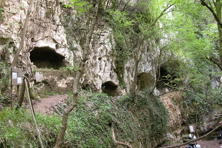 Tombe rupestri di San Liberatore
